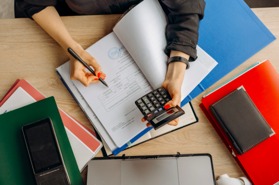 Offensive and Defensive Planning to Keep Your Head in Your Money Game