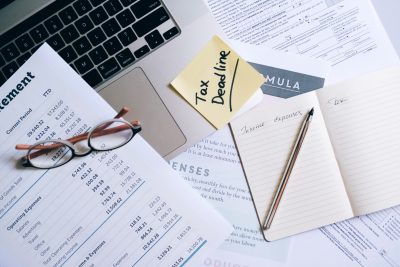 Everyone enjoys getting a tax refund, and there are various techniques you can use to speed up the process. Here's a quick overview.