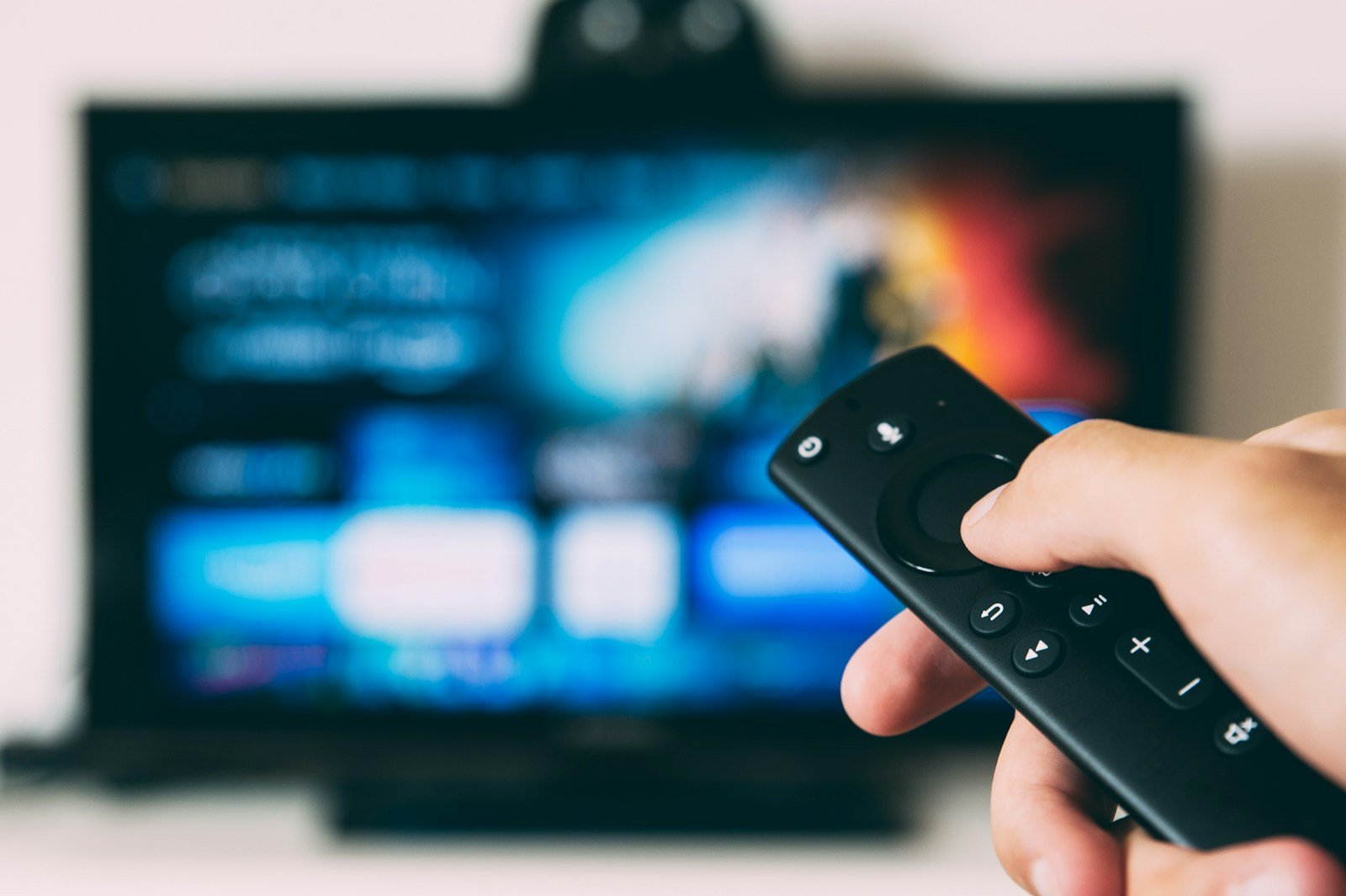 amazon Fire TV Stick 4K Max sees 42% discount
